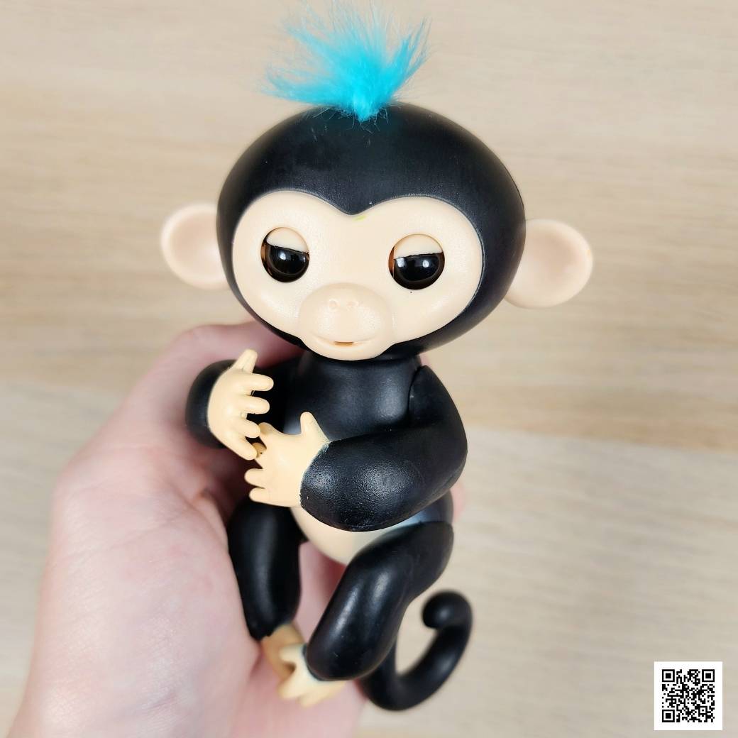 [Q40]  Fingerlings Baby Monkey